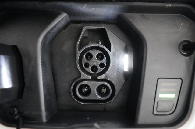 2023 Kia Niro EV — photo 8 of 20