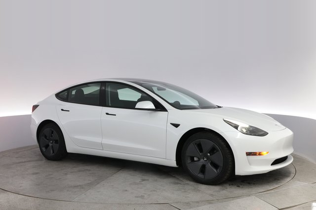 2023 Tesla Model 3 — photo 11 of 24