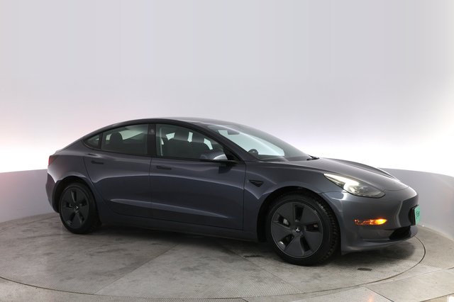 2023 Tesla Model 3 — photo 11 of 21