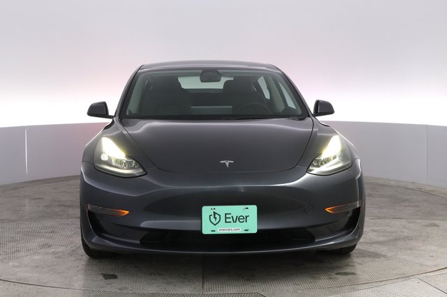 2023 Tesla Model 3 — photo 9 of 21