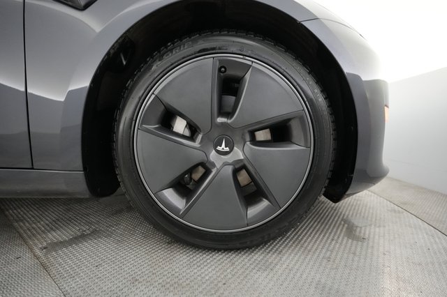 2023 Tesla Model 3 — photo 17 of 21