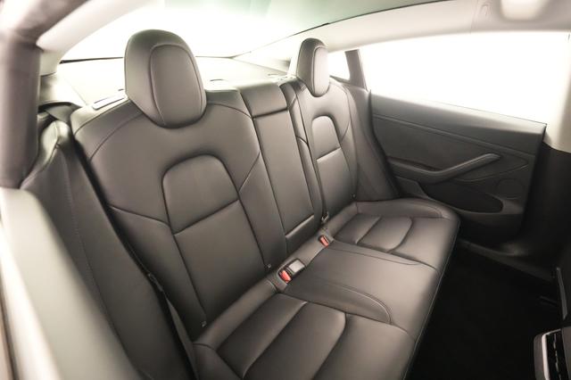 2023 Tesla Model 3 — photo 4 of 21