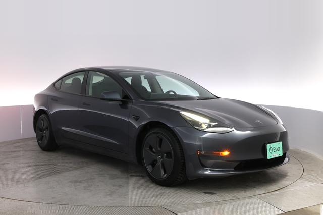 2023 Tesla Model 3 — photo 10 of 21