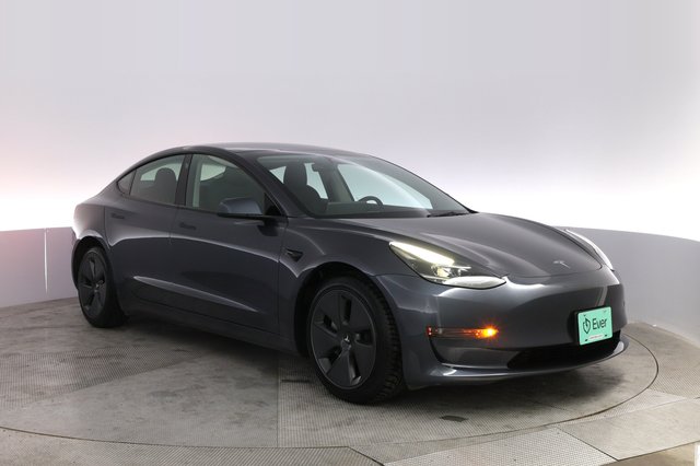 2023 Tesla Model 3 — photo 10 of 21