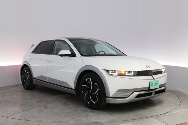 2024 Hyundai IONIQ 5 — photo 10 of 24