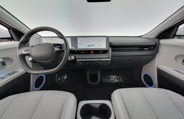 2024 Hyundai IONIQ 5 — photo 21 of 24