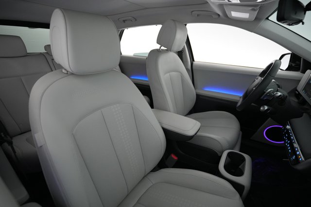 2024 Hyundai IONIQ 5 — photo 18 of 21