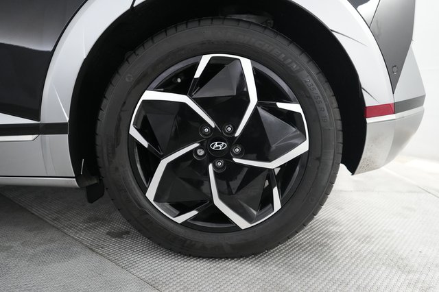 2024 Hyundai IONIQ 5 — photo 7 of 21