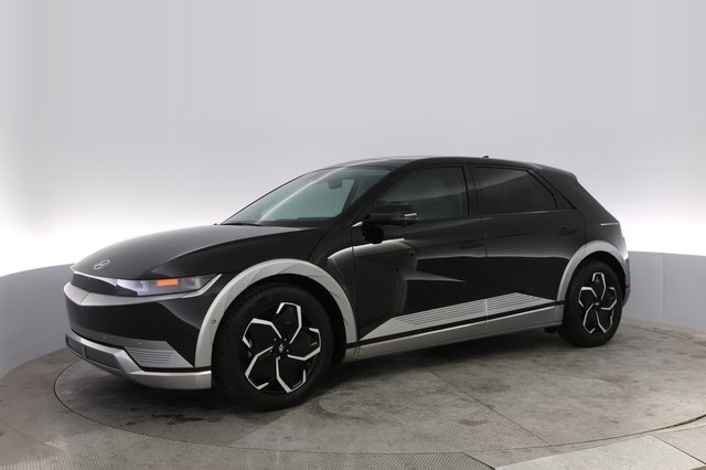 2024 Hyundai IONIQ 5 — photo 14 of 21
