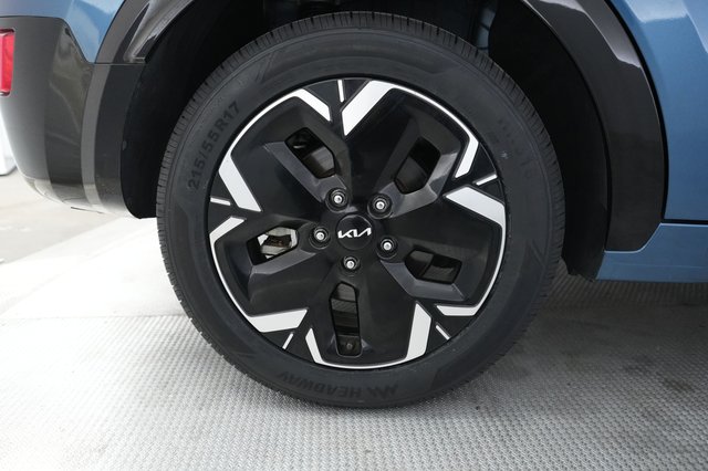 2024 Kia Niro EV — photo 7 of 22