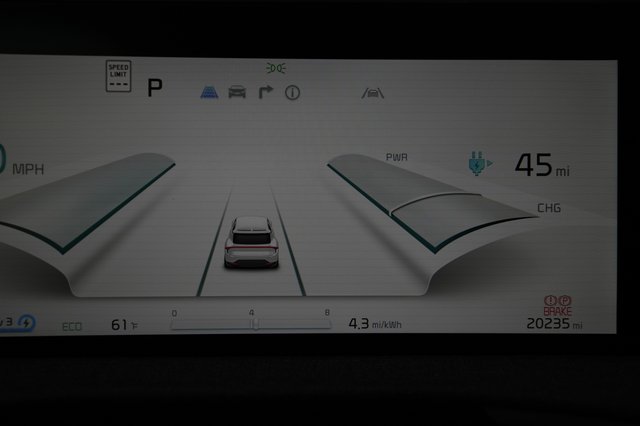 2024 Kia EV6 — photo 5 of 23