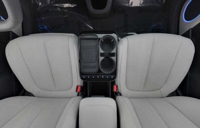2025 Hyundai IONIQ 5 — photo 22 of 24