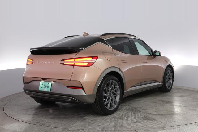 2023 Genesis GV60 — photo 2 of 20