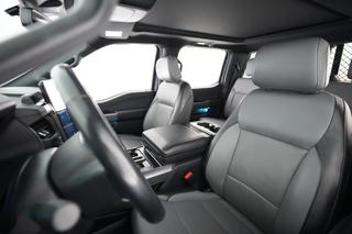 2023 Ford F-150 Lightning — photo 3 of 15