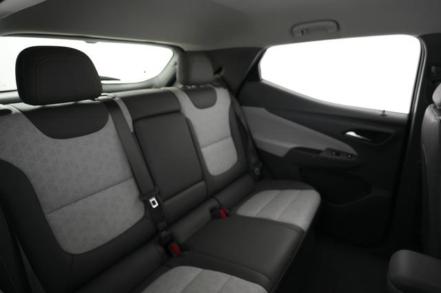 2023 Chevrolet Bolt EUV — photo 4 of 21