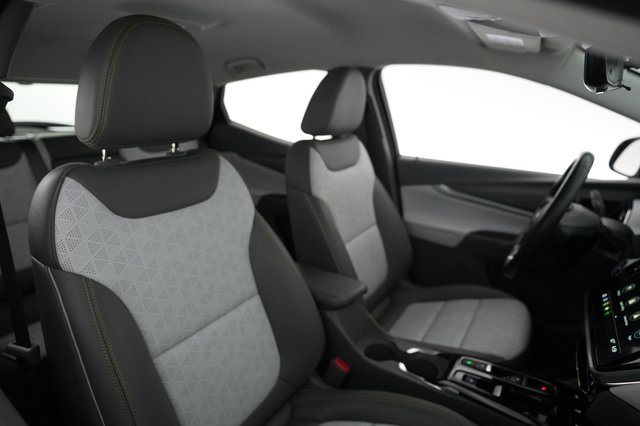 2023 Chevrolet Bolt EUV — photo 18 of 21