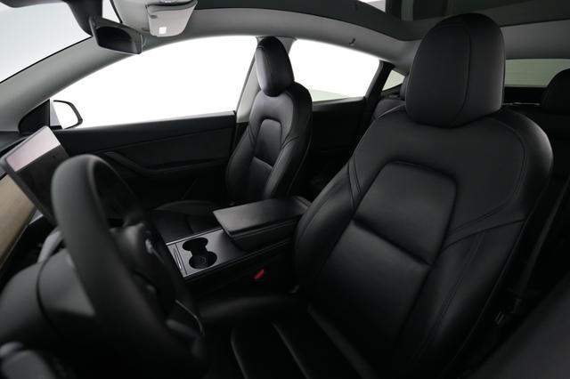2022 Tesla Model Y — photo 3 of 21
