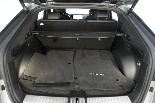 2023 Genesis GV60 — photo 6 of 21
