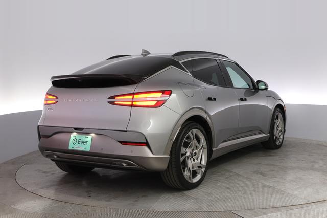 2023 Genesis GV60 — photo 2 of 21