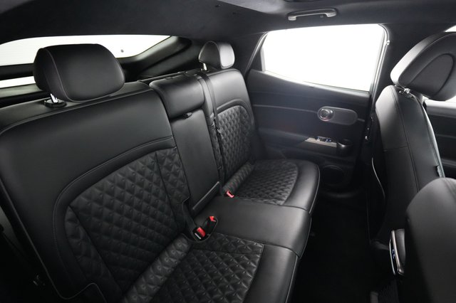 2023 Genesis GV60 — photo 4 of 21