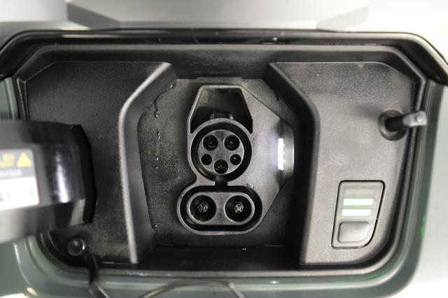 2023 Kia Niro EV — photo 8 of 20