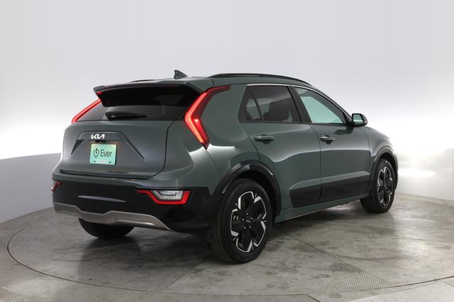 2023 Kia Niro EV — photo 2 of 20
