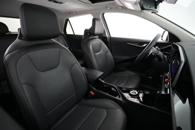 2023 Kia Niro EV — photo 18 of 20