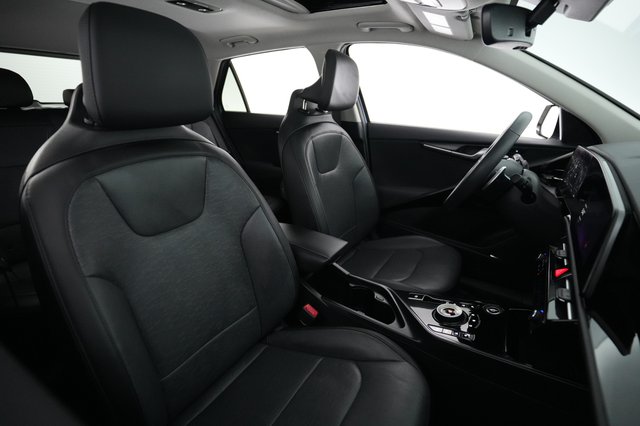 2023 Kia Niro EV — photo 18 of 21