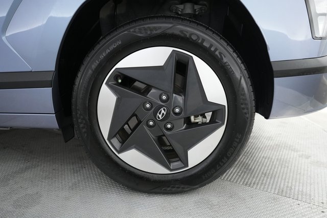 2024 Hyundai Kona Electric — photo 15 of 21