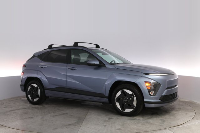 2024 Hyundai Kona Electric — photo 11 of 21