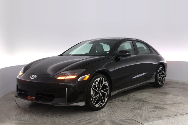 2024 Hyundai IONIQ 6 — VIN KMHM34AA6RA062349