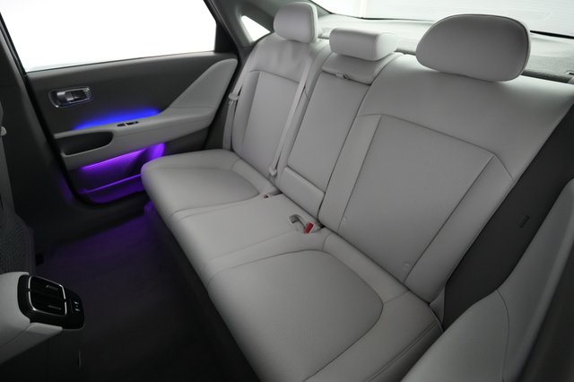 2024 Hyundai IONIQ 6 — photo 18 of 20