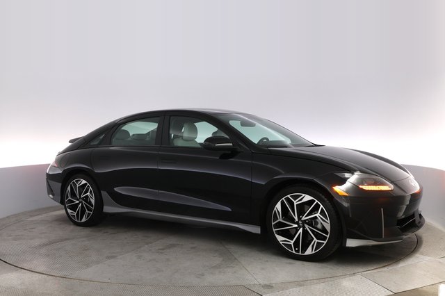 2024 Hyundai IONIQ 6 — photo 11 of 20