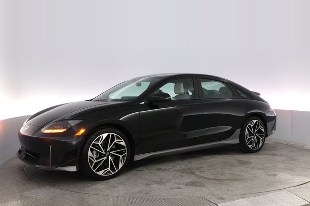 2024 Hyundai IONIQ 6 — photo 14 of 20
