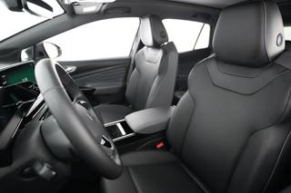2024 Volkswagen ID.4 — photo 3 of 20