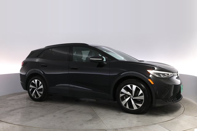 2024 Volkswagen ID.4 — photo 11 of 20