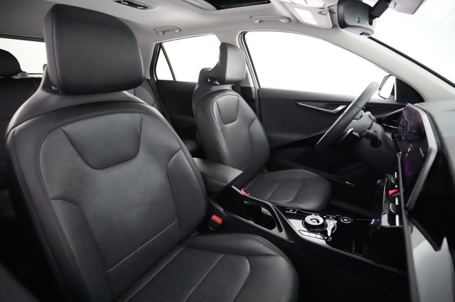 2024 Kia Niro EV — photo 18 of 20