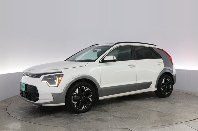 2024 Kia Niro EV — photo 14 of 20