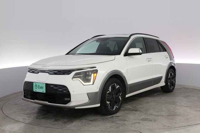 2024 Kia Niro EV — VIN KNDCT3L18R5087110