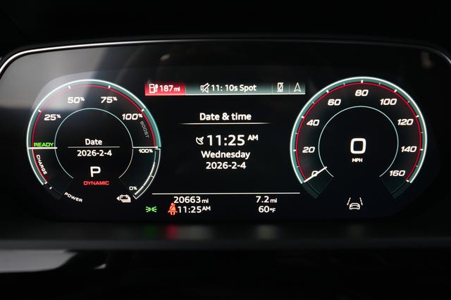 2024 Audi Q8 e-tron — photo 5 of 21