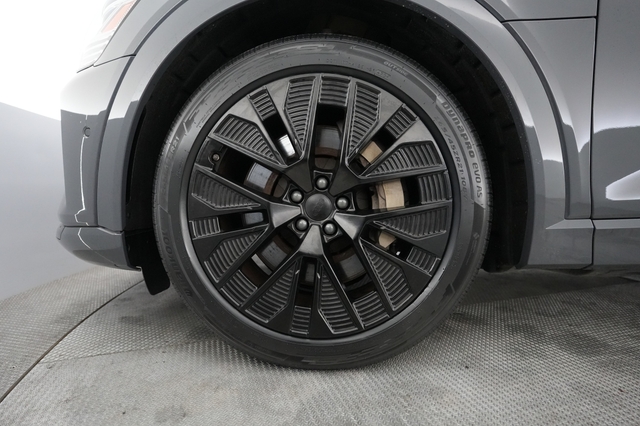 2024 Audi Q8 e-tron
