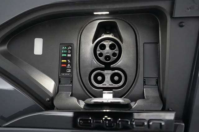 2024 Audi Q8 e-tron