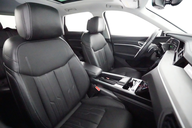 2024 Audi Q8 e-tron