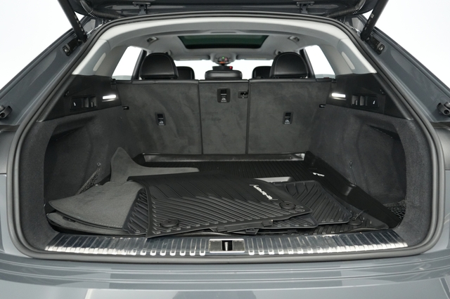 2024 Audi Q8 e-tron
