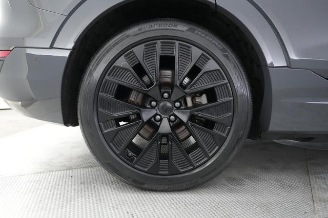 2024 Audi Q8 e-tron