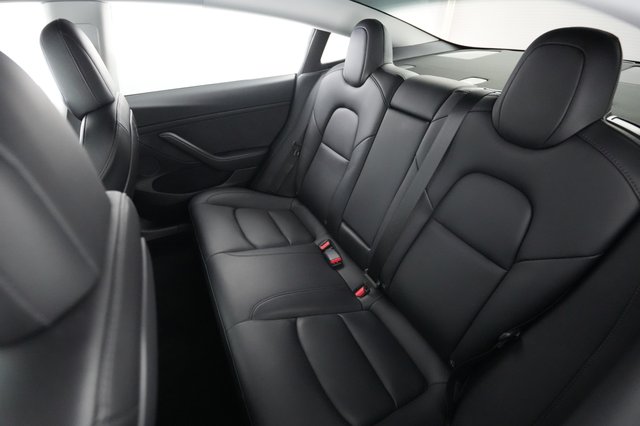 2022 Tesla Model 3 — photo 19 of 21