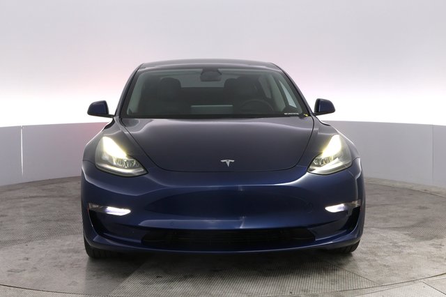 2022 Tesla Model 3 — photo 9 of 21
