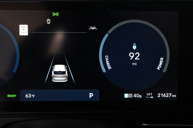 2024 Hyundai Kona Electric — photo 5 of 20
