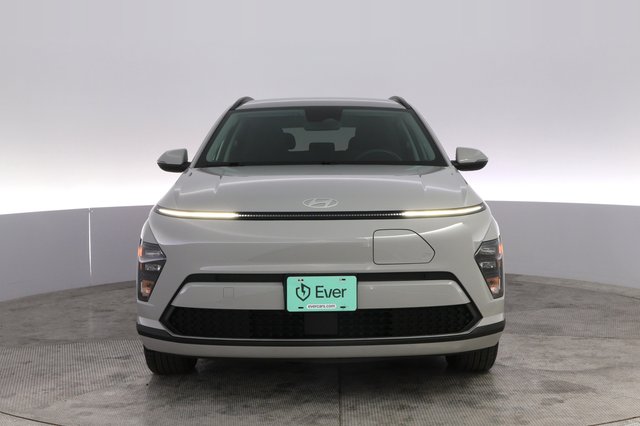 2024 Hyundai Kona Electric — photo 9 of 20