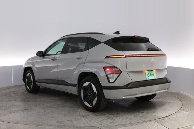 2024 Hyundai Kona Electric — photo 13 of 20